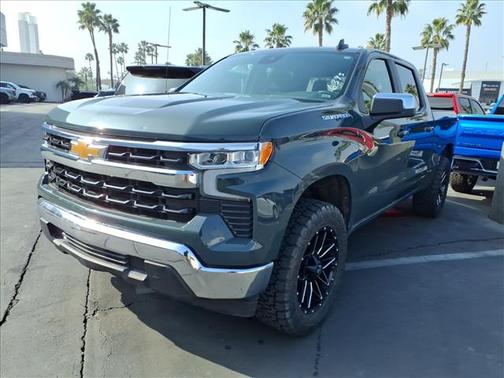 2025 Chevrolet Silverado 1500 LT