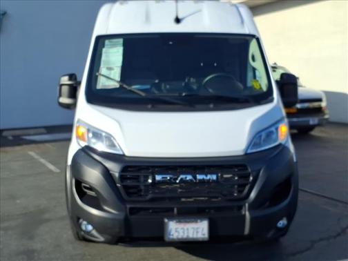 Bright White Clearcoat 2026 RAM ProMaster 2500 High Roof