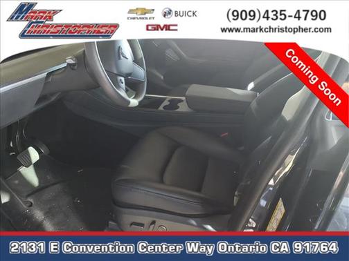 2024 Tesla Model Y Standard Range