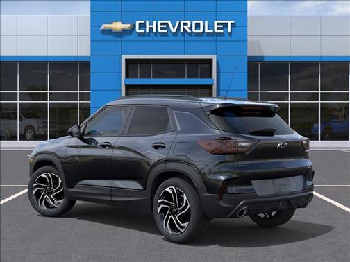 Black Metallic 2026 Chevrolet Trailblazer RS