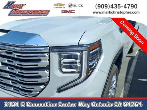 Gray 2025 GMC Sierra 1500 Denali
