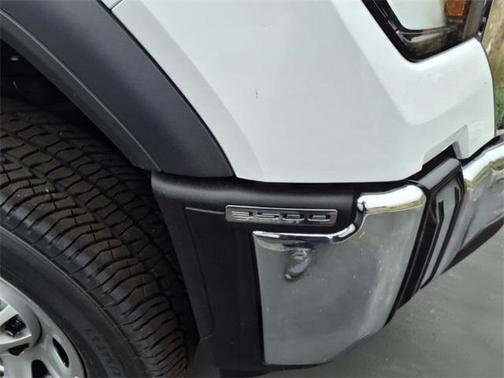 2025 GMC Sierra 3500 Pro
