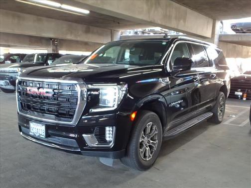 2023 GMC Yukon XL SLE