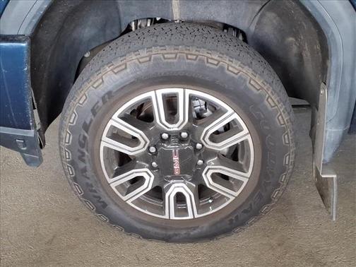 2023 GMC Sierra 3500 AT4