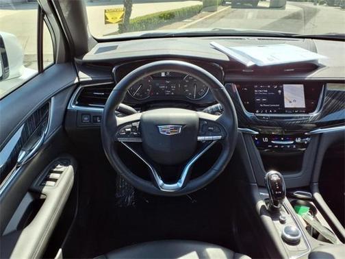 2024 Cadillac XT6 Premium Luxury AWD