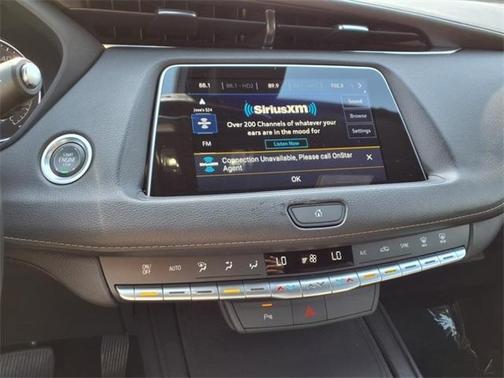 2022 Cadillac XT4 Premium Luxury