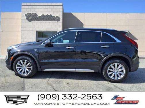 2022 Cadillac XT4 Premium Luxury