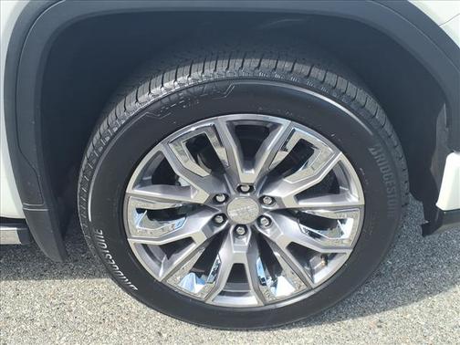 White Frost 2025 GMC Sierra 1500 Denali