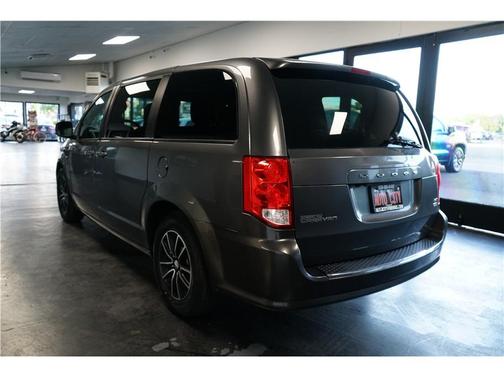 2018 Dodge Grand Caravan GT