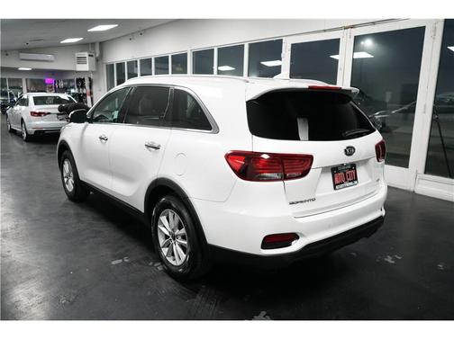 2019 Kia Sorento LX