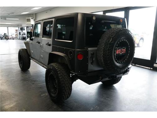 Silver 2013 Jeep Wrangler Unlimited Sport