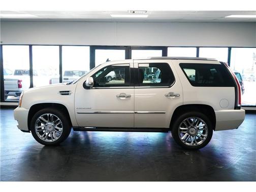 Pearl White 2014 Cadillac Escalade Platinum Edition