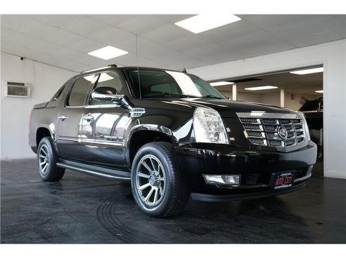 2012 Cadillac Escalade EXT Base