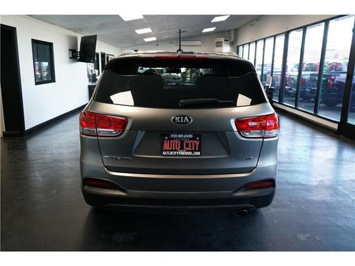 Gray 2017 Kia Sorento LX