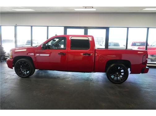 Red 2007 Chevrolet Silverado 1500 LS Crew Cab