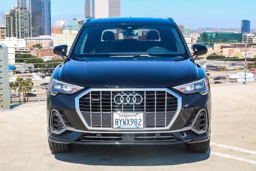 2022 Audi Q3 45 S line Premium