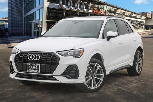 2022 Audi Q3 45 S line Premium
