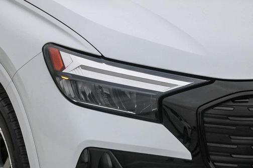 2024 Audi Q4 e-tron 55 quattro Premium