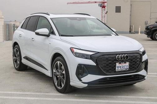 2024 Audi Q4 e-tron 55 quattro Premium