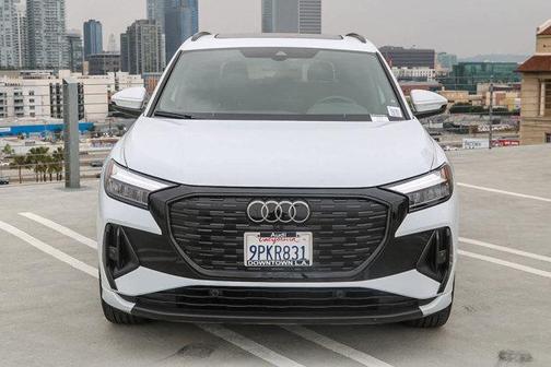 2024 Audi Q4 e-tron 55 quattro Premium