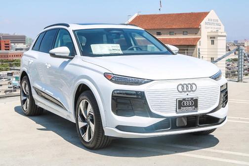 2025 Audi Q6 e-tron Premium