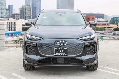 2025 Audi Q6 e-tron Premium