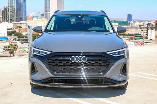 2024 Audi Q8 e-tron Premium