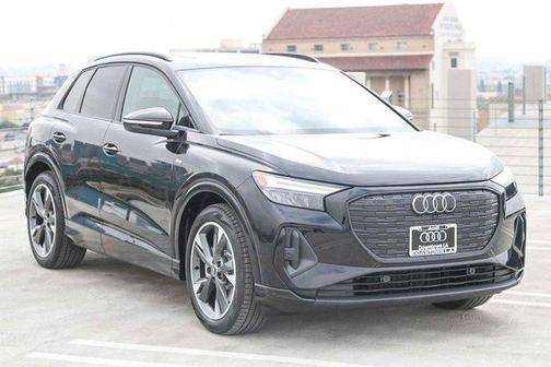 2025 Audi Q4 e-tron 55 quattro Premium