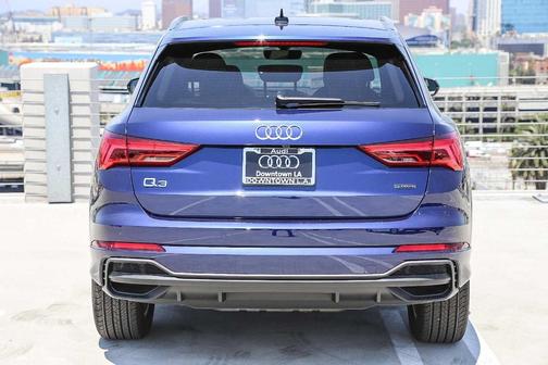 2025 Audi Q3 45 S line Premium