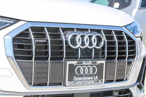 2025 Audi Q3 45 S line Premium