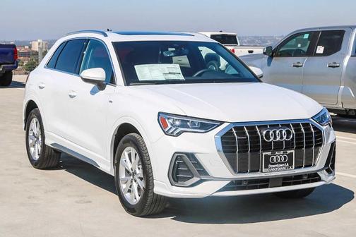 2025 Audi Q3 45 S line Premium