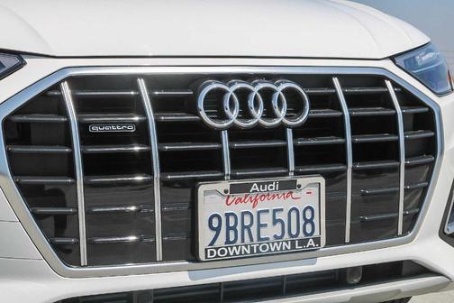 2022 Audi Q5 40 Premium