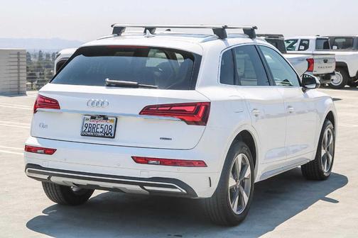 2022 Audi Q5 40 Premium