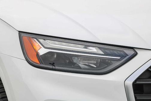 2022 Audi Q5 45 S line quattro Premium