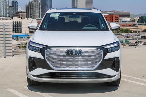 2025 Audi Q4 e-tron 45 Premium