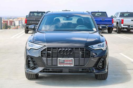 2025 Audi Q3 45 S line Premium