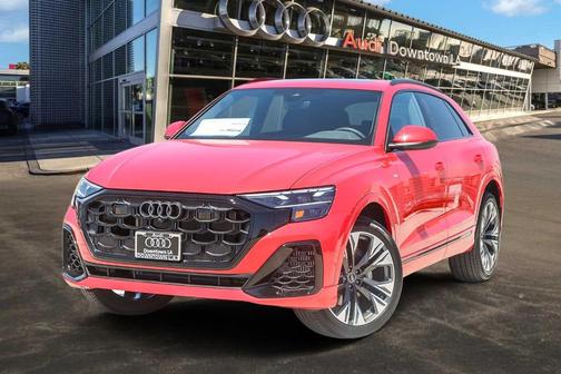 2025 Audi Q8 Premium Plus