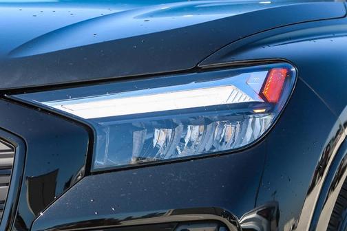 2024 Audi Q4 e-tron 55 quattro Premium
