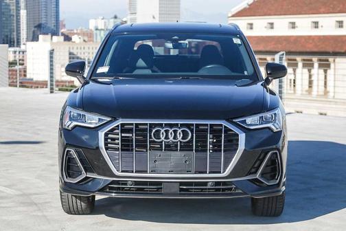 2022 Audi Q3 45 S line Premium Plus