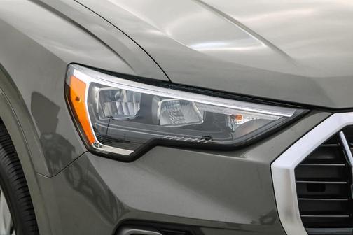 2022 Audi Q3 45 S line Premium