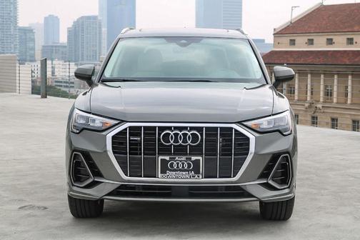 2022 Audi Q3 45 S line Premium