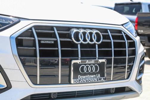 2022 Audi Q5 40 Premium