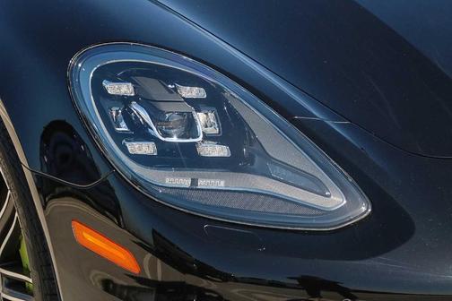 2020 Porsche Panamera E-Hybrid 4