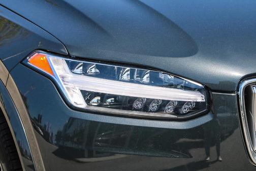 2022 Volvo XC90 Recharge Plug-In Hybrid T8 Inscription Expression Extended Range 7P