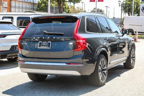 2022 Volvo XC90 Recharge Plug-In Hybrid T8 Inscription Expression Extended Range 7P