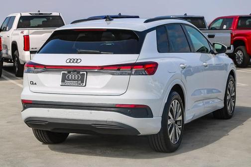 2025 Audi Q4 e-tron 45 Premium