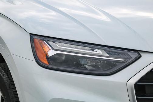 2024 Audi Q5 40 Premium