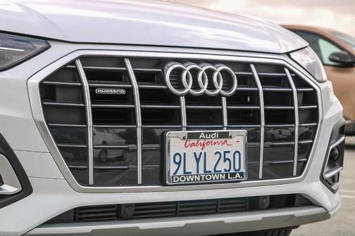 2024 Audi Q5 40 Premium