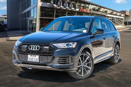 2023 Audi Q7 55 Premium Plus