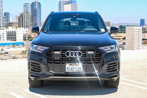 2023 Audi Q7 55 Premium Plus